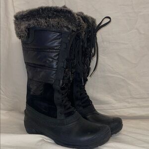 The Northface Women's Black Faux Fur Waterproof Boots